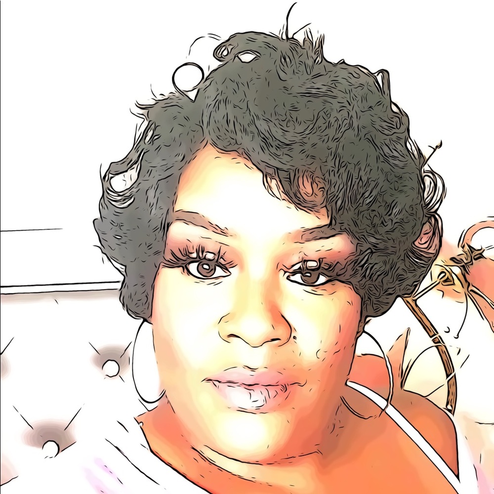 Meet your Posher, Angela